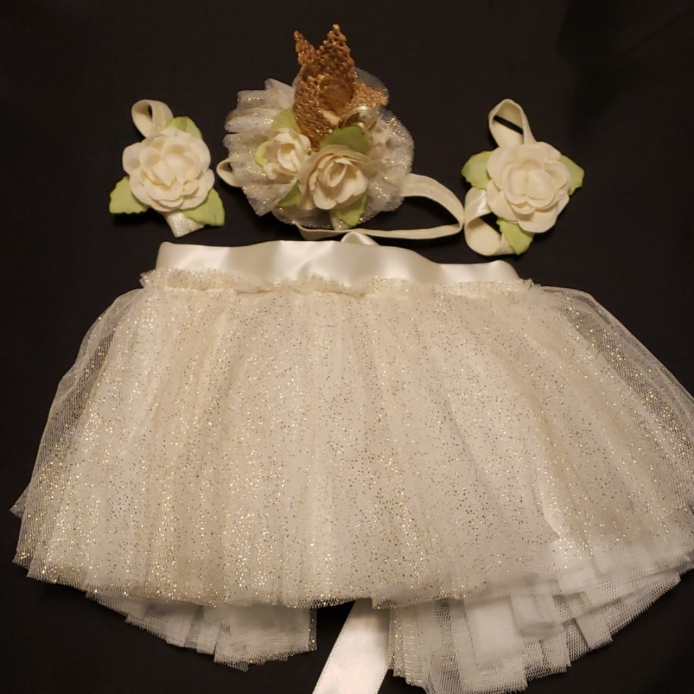 Newborn girl photography outfit